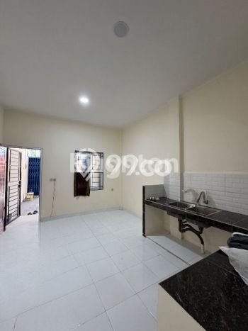 SPECIAL LISTING! Rumah di Jelambar, 2 KT, Dekat Pusat Kota, Luas 45m² Bangunan 76m² SPECIAL LISTING! Rumah di Jelambar, 2 KT, Dekat Pusat Kota, Luas 45m² Bangunan 76m²