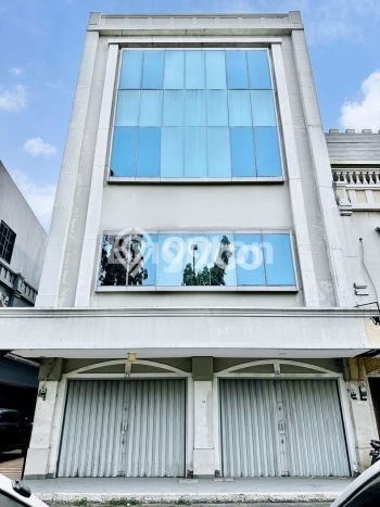 Untuk Dijual! Ruko di Taman Surya Jakarta Barat LT 128m2 / LB 128m2 Kawasan Bisnis Untuk Dijual! Ruko di Taman Surya Jakarta Barat LT 128m2 / LB 128m2 Kawasan Bisnis