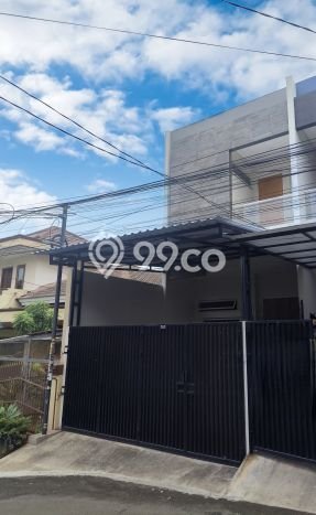 Rumah Luas Tanah 102m² di Duri Kepa, Jakarta Barat - Akses Mudah Rumah Luas Tanah 102m² di Duri Kepa, Jakarta Barat - Akses Mudah