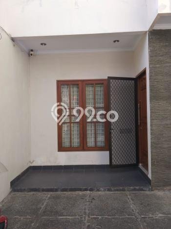 Rumah Modern 6 Kamar LT 96m2 di Tanjung Duren Utara Rumah Modern 6 Kamar LT 96m2 di Tanjung Duren Utara