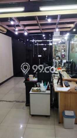Unit Ruko Dijual di Tambora Jakarta Barat Luas Tanah 129m2, Luas Bangunan 703m2 Unit Ruko Dijual di Tambora Jakarta Barat Luas Tanah 129m2, Luas Bangunan 703m2