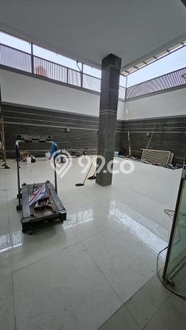Rumah 4 KT 3 KM LT 350m2m², Luas Bangunan 450m2m² di Batununggal, Bandung Rumah 4 KT 3 KM LT 350m2m², Luas Bangunan 450m2m² di Batununggal, Bandung