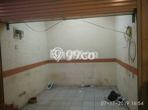 Ruko Dijual di Jakarta Barat LT 7m2 & LB 7m2 Lokasi Terbaik! Ruko Dijual di Jakarta Barat LT 7m2 & LB 7m2 Lokasi Terbaik!