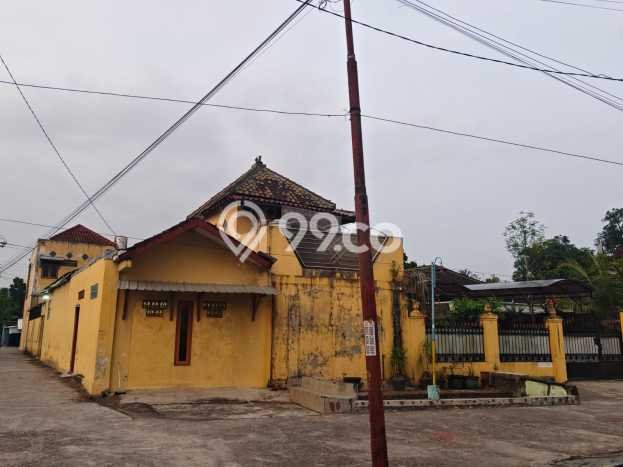 Rumah Modern Cantik 10 KT Bisa Langsung Pindah di Wedi Rumah Modern Cantik 10 KT Bisa Langsung Pindah di Wedi