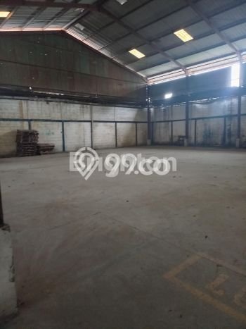 Lokasi Strategis! Dijual Gudang Bisnis di Ngaliyan, Semarang Kondisi Baik Lokasi Strategis! Dijual Gudang Bisnis di Ngaliyan, Semarang Kondisi Baik