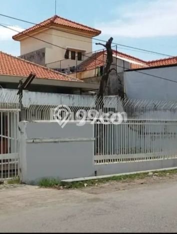 Hunian Nyaman Asri 3 KT Siap Pakai di Citarum Semarang Hunian Nyaman Asri 3 KT Siap Pakai di Citarum Semarang