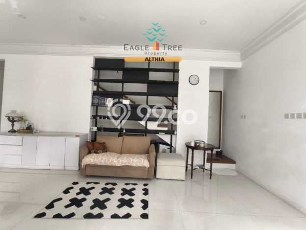 For Sale! Luxury House LT 234m2 Desain Elegan di Kemang For Sale! Luxury House LT 234m2 Desain Elegan di Kemang