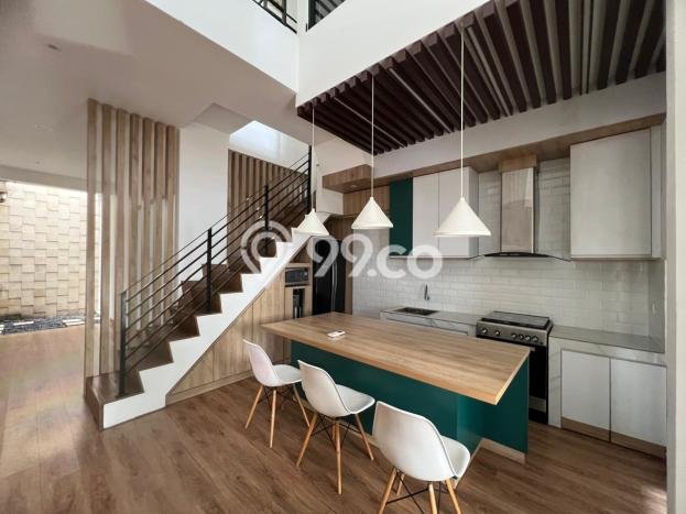 Hunian Mewah LB 150m2 Siap Huni Desain Elegan di Graha Raya, Tangerang Hunian Mewah LB 150m2 Siap Huni Desain Elegan di Graha Raya, Tangerang