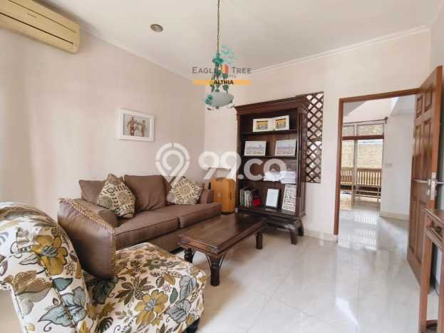 Rumah Kontrakan Tangerang Selatan LT 225m2 LB 350m2 Kawasan Bintaro Rumah Kontrakan Tangerang Selatan LT 225m2 LB 350m2 Kawasan Bintaro