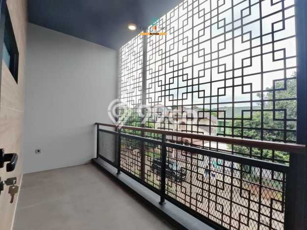 Rumah Elit LB 390m2 Siap Pakai Desain Elegan di Bintaro, Tangerang Selatan Rumah Elit LB 390m2 Siap Pakai Desain Elegan di Bintaro, Tangerang Selatan