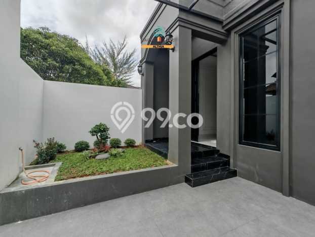 Rumah Mewah Siap Huni LT 121m2 di BSD, Tangerang Selatan Rumah Mewah Siap Huni LT 121m2 di BSD, Tangerang Selatan