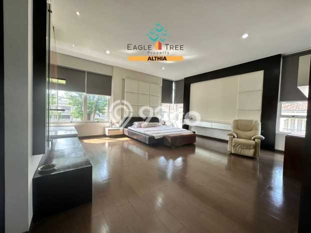 For Sale! Luxury House LT 644m2 Desain Modern di BSD For Sale! Luxury House LT 644m2 Desain Modern di BSD