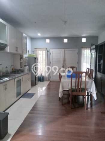 Jual Rumah Luas Elegan Dengan View Eksklusif di Bintaro, Tangerang Selatan Jual Rumah Luas Elegan Dengan View Eksklusif di Bintaro, Tangerang Selatan