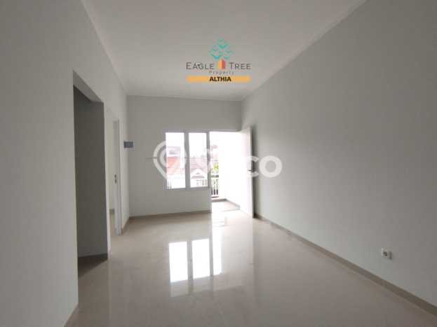 For Sale Hunian Rumah Terawat 3 Kamar di Graha Raya Bintaro, Tangerang Selatan For Sale Hunian Rumah Terawat 3 Kamar di Graha Raya Bintaro, Tangerang Selatan