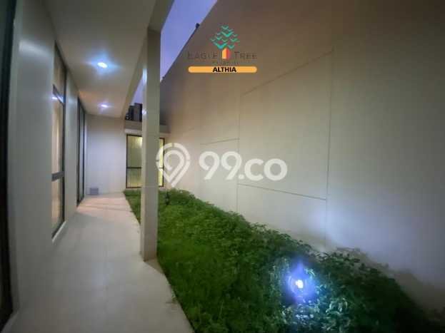 Rumah di BSD City, 4 KT, Akses Universitas, LT 220m² LB 280m² Rumah di BSD City, 4 KT, Akses Universitas, LT 220m² LB 280m²