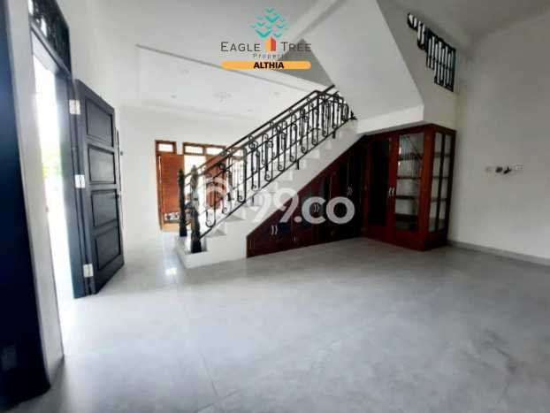 SPECIAL PROPERTY! Rumah area Bintaro, Luas 135m2m² Bangunan 250m2m² SPECIAL PROPERTY! Rumah area Bintaro, Luas 135m2m² Bangunan 250m2m²