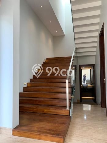 Ready to Use! Premium House LT 801m2 Desain Modern di BSD Bukit Golf Ready to Use! Premium House LT 801m2 Desain Modern di BSD Bukit Golf