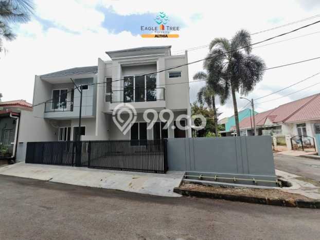 Rumah Eksklusif Dijual LT 143m2 di BSD, Tangerang Selatan Rumah Eksklusif Dijual LT 143m2 di BSD, Tangerang Selatan