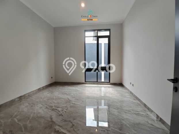 Rumah Elit LB 390m2 Siap Pakai Desain Elegan di Bintaro, Tangerang Selatan Rumah Elit LB 390m2 Siap Pakai Desain Elegan di Bintaro, Tangerang Selatan