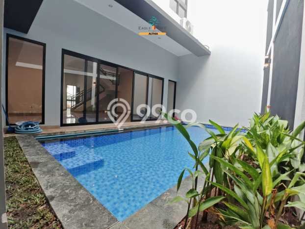 Rumah Elit LB 390m2 Siap Pakai Desain Elegan di Bintaro, Tangerang Selatan Rumah Elit LB 390m2 Siap Pakai Desain Elegan di Bintaro, Tangerang Selatan
