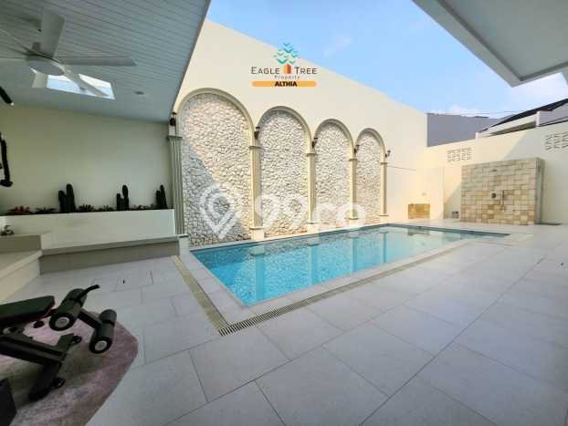 Rumah Elit Modern Tanpa Renovasi di Veteran Jakarta Selatan Rumah Elit Modern Tanpa Renovasi di Veteran Jakarta Selatan