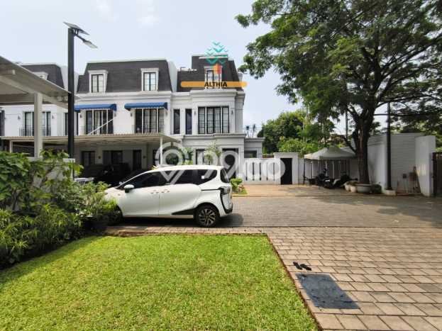 For Sale! Luxury House LT 234m2 Desain Elegan di Kemang For Sale! Luxury House LT 234m2 Desain Elegan di Kemang