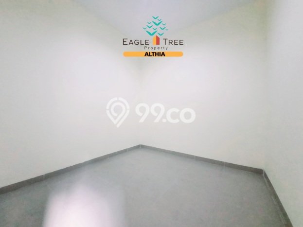 For Sale Rumah 4 Kamar Lokasi Ideal Nyaman dan Strategis di BSD For Sale Rumah 4 Kamar Lokasi Ideal Nyaman dan Strategis di BSD