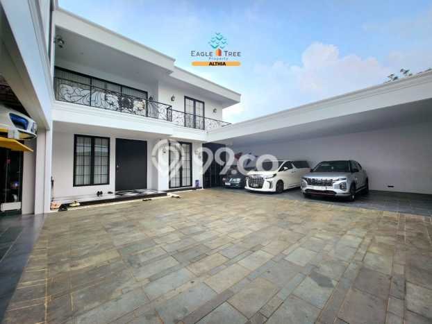 Rumah Elit Modern Tanpa Renovasi di Veteran Jakarta Selatan Rumah Elit Modern Tanpa Renovasi di Veteran Jakarta Selatan