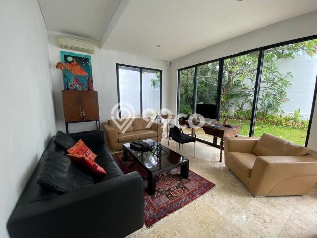 Rumah Elit LB 500m2 Siap Pakai Desain Elegan di Kemang, Jakarta Selatan Rumah Elit LB 500m2 Siap Pakai Desain Elegan di Kemang, Jakarta Selatan