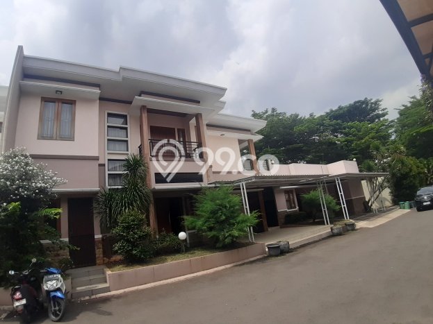 Rumah Elit LB 450m2 Siap Pakai Desain Elegan di Kebagusan, Jakarta Selatan Rumah Elit LB 450m2 Siap Pakai Desain Elegan di Kebagusan, Jakarta Selatan