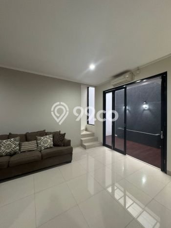 Sewa Rumah Murah di Bintaro Tangerang Selatan Punya 4 KT Sewa Rumah Murah di Bintaro Tangerang Selatan Punya 4 KT