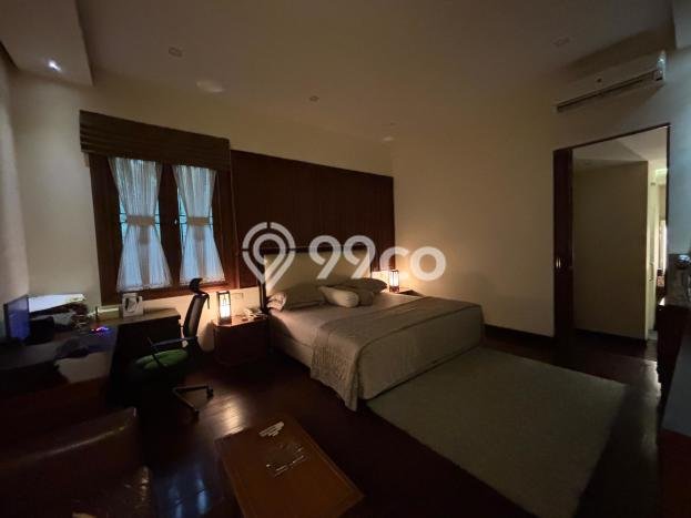 Dijual Rumah Mewah Elegan Dengan View Eksklusif di Jaka Permai, Bekasi Dijual Rumah Mewah Elegan Dengan View Eksklusif di Jaka Permai, Bekasi