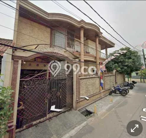 Dijual Rumah Mewah Megah Dengan View Cantik di Buaran, Jakarta Timur Dijual Rumah Mewah Megah Dengan View Cantik di Buaran, Jakarta Timur