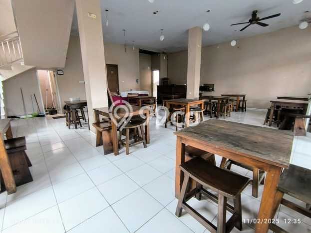 LOKASI PREMIUM! Komersial Kawasan Bekasi, Luas 200m², Pusat Bisnis LOKASI PREMIUM! Komersial Kawasan Bekasi, Luas 200m², Pusat Bisnis