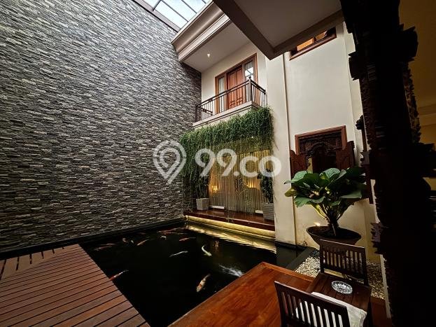Dijual Rumah Mewah Elegan Dengan View Eksklusif di Jaka Permai, Bekasi Dijual Rumah Mewah Elegan Dengan View Eksklusif di Jaka Permai, Bekasi