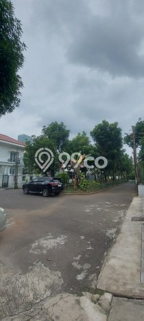 Ready to Use! Luxury House LT 382m2 Desain Modern di SCBD Ready to Use! Luxury House LT 382m2 Desain Modern di SCBD