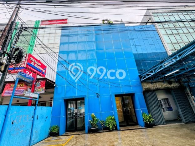 FOR SALE! Ruko di Kebayoran Baru Jakarta Selatan, LT 192m2, LB 360m2 FOR SALE! Ruko di Kebayoran Baru Jakarta Selatan, LT 192m2, LB 360m2