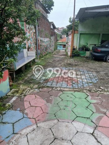 Rumah Bagus di Gajah Mungkur, Semarang, LT 139m2m² LB 90m2m² DIJUAL CEPAT! Rumah Bagus di Gajah Mungkur, Semarang, LT 139m2m² LB 90m2m² DIJUAL CEPAT!