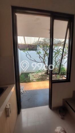 For Sale Rumah 3 Kamar Lokasi Ideal Nyaman dan Strategis di Tembalang For Sale Rumah 3 Kamar Lokasi Ideal Nyaman dan Strategis di Tembalang