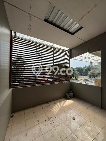 Unit Ruko Dijual di Semarang Barat Semarang 342m2 Unit Ruko Dijual di Semarang Barat Semarang 342m2
