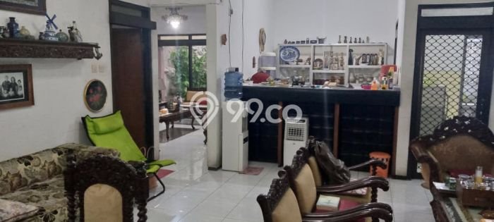 Dijual Rumah Premium dengan Fasilitas Sekitar Lengkap di Gajah Mungkur, Semarang Dijual Rumah Premium dengan Fasilitas Sekitar Lengkap di Gajah Mungkur, Semarang