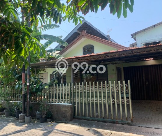 Siap Huni Rumah Mewah 14 Kamar di Semarang Timur Dekat ke Mana Saja Siap Huni Rumah Mewah 14 Kamar di Semarang Timur Dekat ke Mana Saja
