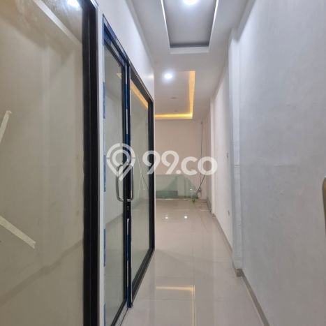 Area Ramai! Ruko Dijual di Senapelan untuk Bisnis Luas Bangunan 210m2 Area Ramai! Ruko Dijual di Senapelan untuk Bisnis Luas Bangunan 210m2
