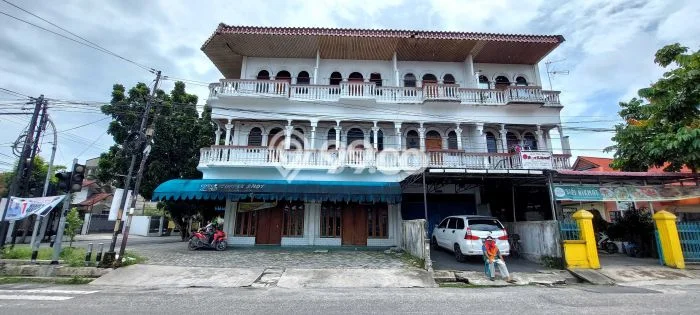 Siap Huni Rumah Mewah 6 Kamar di Pekanbaru Kota Dekat ke Mana Saja Siap Huni Rumah Mewah 6 Kamar di Pekanbaru Kota Dekat ke Mana Saja