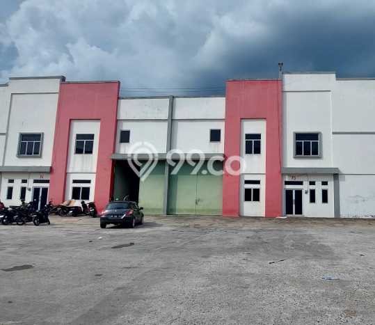 Unit Gudang disewakan di Siak Hulu Kampar dengan LT 3815m2 / LB 3772m2 Unit Gudang disewakan di Siak Hulu Kampar dengan LT 3815m2 / LB 3772m2