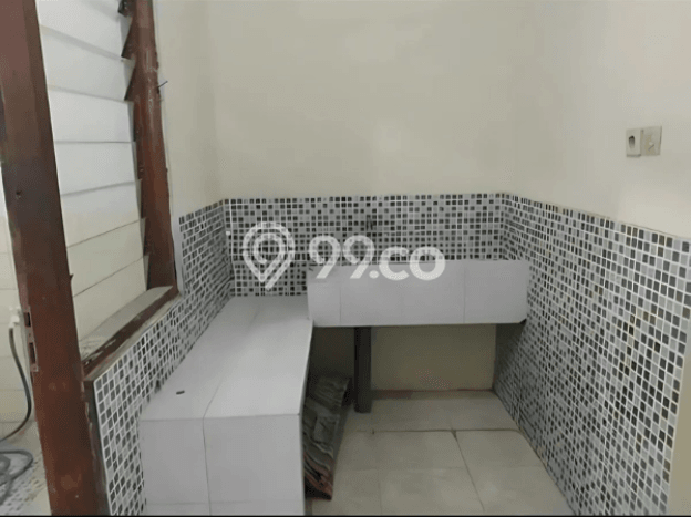 Rumah Strategis kawasan Pedurungan, 2 KM, Lingkungan Tenang, Luas 126m2m² Bangunan 100m2m² Rumah Strategis kawasan Pedurungan, 2 KM, Lingkungan Tenang, Luas 126m2m² Bangunan 100m2m²