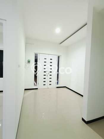 KESEMPATAN TERBAIK! Bisa KPR Rumah Modern lokasi Ketileng, Semarang, LT 98m² LB 98m² KESEMPATAN TERBAIK! Bisa KPR Rumah Modern lokasi Ketileng, Semarang, LT 98m² LB 98m²