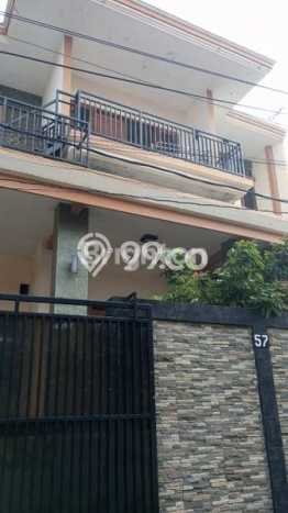 Dijual Hunian Rumah Terawat 7 Kamar di Pemuda, Semarang Dijual Hunian Rumah Terawat 7 Kamar di Pemuda, Semarang