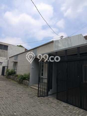 DREAM HOME! Rumah area , 3 KT, Bebas Macet, LT 232m2m² LB 220m2m² DREAM HOME! Rumah area , 3 KT, Bebas Macet, LT 232m2m² LB 220m2m²