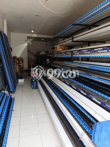 FOR SALE! Ruko di Gayamsari Semarang, LT 72m2, LB 163m2 FOR SALE! Ruko di Gayamsari Semarang, LT 72m2, LB 163m2